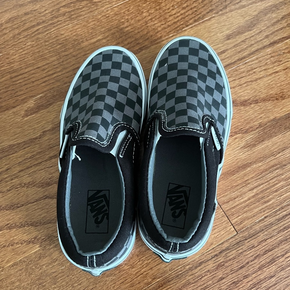 VANS kids - like new,barely worn